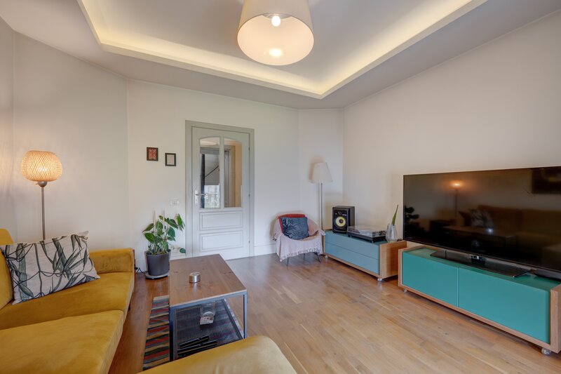 Academiei nr. 9, ultracentral, apartament spectaculos cu terasa de 87 mp.